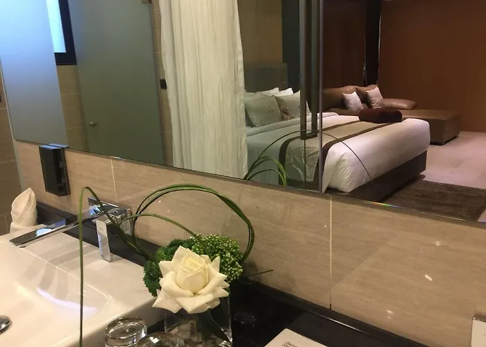 Syama Sukhumvit 20 Hotel 4*
